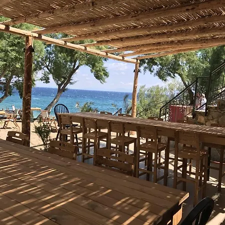 La Brezza Beach & *